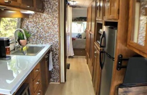 Austin Cabina | Entire boutique resort! 9 cabins on 2 gated acres with pool!