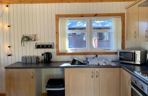Dornoch Chalet De Esquí | Entire chalet C hosted by Lauren