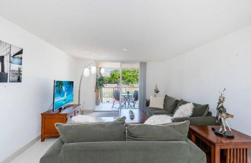 Aventura Apartamento | Entire condo at Aventura