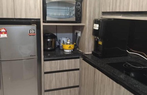 Kampung Sembulan Baru Apartamento | Entire Condo at Sutera Avenue nearby Swiming pool Level