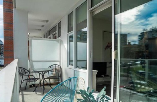 Mount Pleasant Apartamento | Entire condo in Mount Pleasant + Parking
