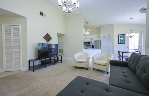 Southwest Orlando Condominio | Entire condo with 2BD in Orlando, remote work friendly, downtown area