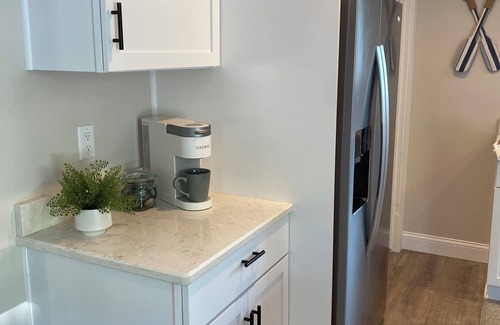 Lakeside Cabaña | Entire cottage in Lakeside Marblehead, Ohio - New Listing