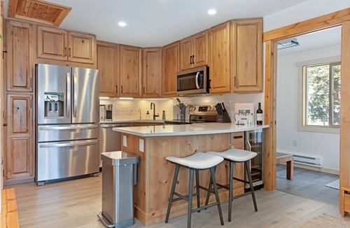 Vail Casa | Entire duplex, 2 hot tubs!