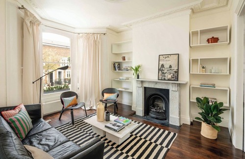Mildmay Apartamento | Entire Family Home in London