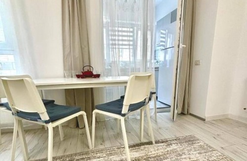 Sector 5 Apartamento | Entire Fusion Apart near city center in Bucharest