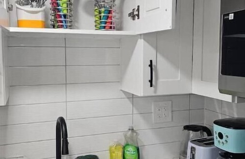 Calgary Apartamento | Entire guest suite close to the Airport!