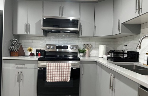 Calgary Casa | Entire guest suite in Calgary