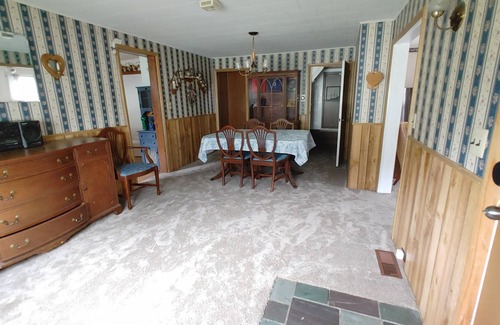 Canandaigua Casa | Entire Home -30 Day Rental-Steps from Downtown Main Street near Bars &Resuarants