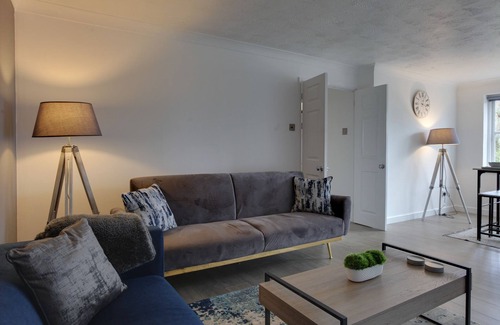 Bishop's Stortford Condominio | Entire home/flat perfect for contractors