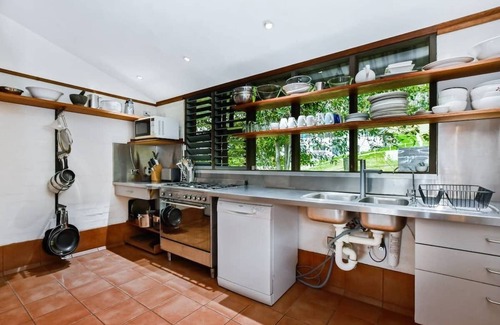 Blueys Beach Casa | Entire home in Blueys Beach, Australia