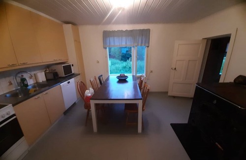 Iisalmi Villa | Entire home in Iisalmi, Finland 10 guests, 3 bedrooms, 10 beds, Sauna, farmhouse