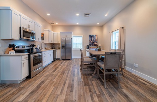 Lexington Casa | Entire home in Lexington. Very spacious and newly renovated building.