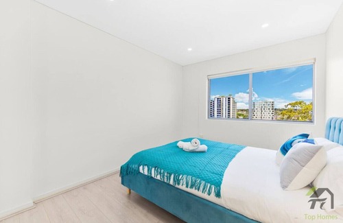 Lidcombe Apartamento | Entire Home in Lidcombe- New