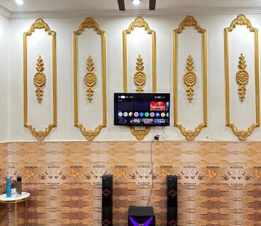 Peshawar Apartamento | Entire Home in Peshawar Gulbahar 3
