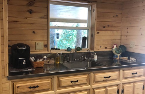 Pottsboro Cabina | Entire Home in Pottsboro, Texas - 2 Boats Slips available