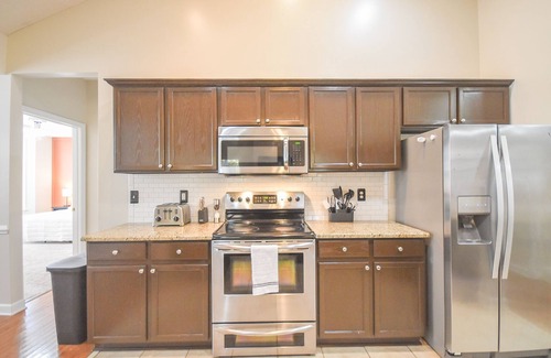 Olivia Casa | Entire Home in the Lakes 4BedRoom