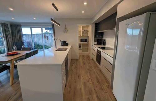 Richmond Casa | Entire home, Pets Welcome and Wheelchair friendly in Richmond, Nelson,