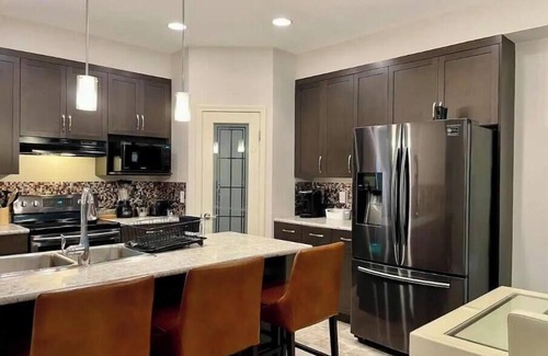 Winnipeg Casa | Roomy 4 bedroom House