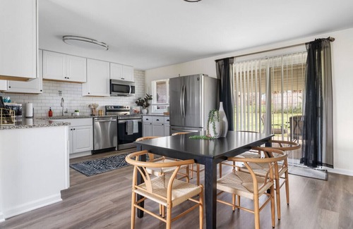 Reynoldsburg Casa | Entire Home|Updated|Patio|Pet-Friendly