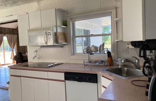 Rowland Casa | Entire home w 100 Acre+ hunting space