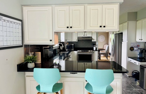 Stormstown Casa | Entire Home with Hot Tub, only 15 minutes from PSU and State College