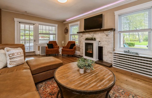 Neptune City Casa | Entire House 7 Minute Drive to Asbury Park Beach!