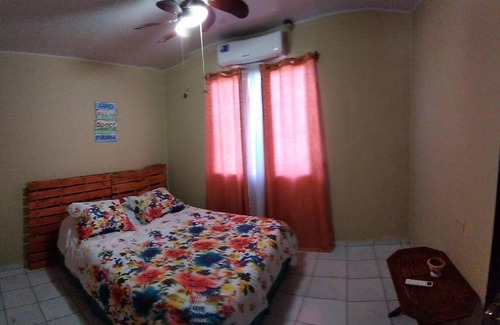 La Ceiba Apartamento | Entire House and Terrace Pool