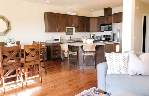 Quincy Casa | Entire House - Expansive views and access to community amenities