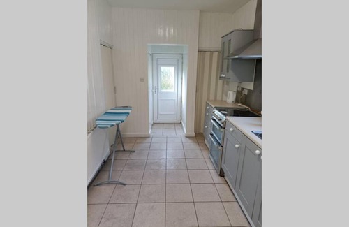 Alverthorpe Apartamento | Entire House in a Quiet Residential Area
