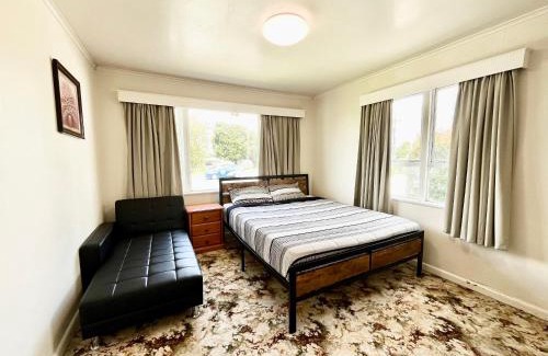 Mount Wellington Casa | Entire House in Mt Wellington, Central Auckland