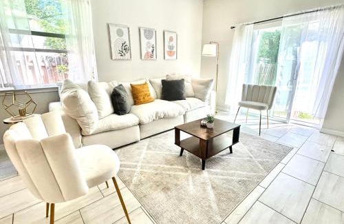 Taft Casa | Entire House in Orlando close to All Parks