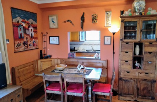 Piera Casa | Casa entera cerca de Barcelona ideal familias y grupos. Diversión garantizada.
