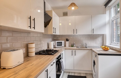Whitefield Casa | Entire house, with massage mattresses, sleeps 6 guests