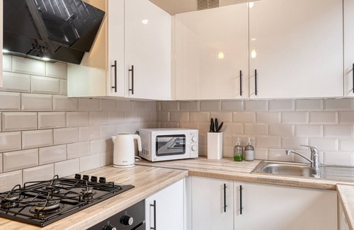 Whitefield Casa | Entire house, with massage mattresses, sleeps 6 guests