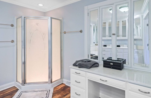 Bowling Green Casa | Entire House with Inground Pool and Backyard Oasis