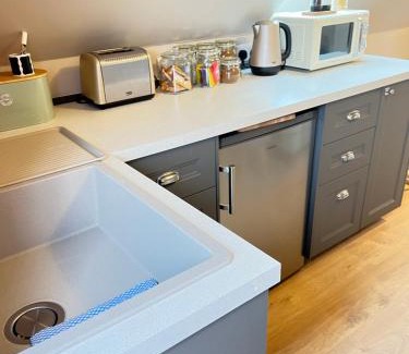 Lincoln Apartamento | Entire Loft Space in quiet village near Roman City of Lincoln