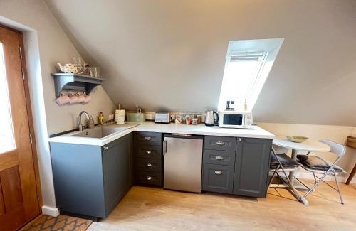 Lincoln Apartamento | Entire Loft Space in quiet village near Roman City of Lincoln