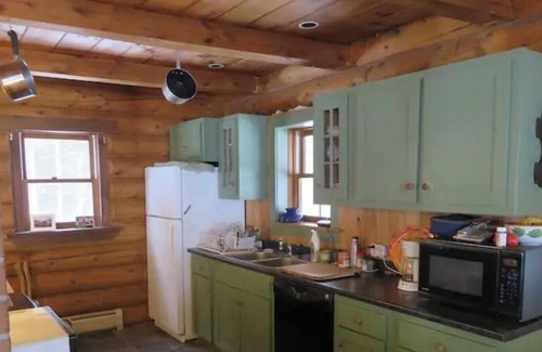 Warren Cabina | Entire Log Cabin