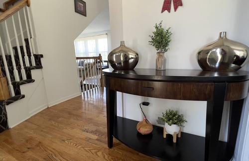 Olathe Casa | Entire Luxury Private Properties - With High 1Gig internet