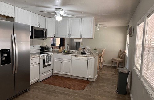 Kissimmee Casa | Entire Mobile Home on Big Nature Land, 10 mins from airport, 20 mins from Disney