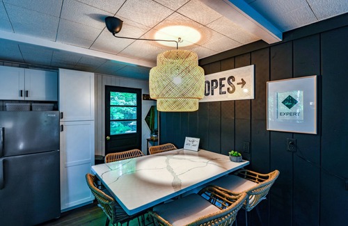 Bethlehem Cabina | Entire Modern Cabin by the NH White Mountains, Cannon + Franconia Notch!
