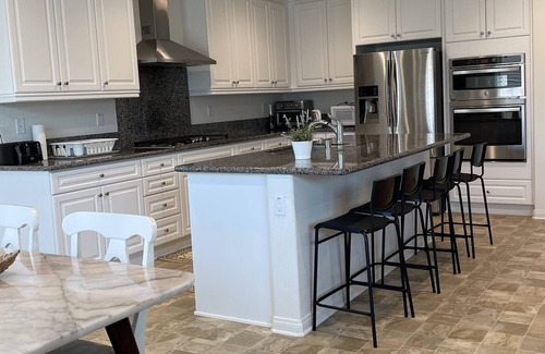 Jurupa Valley Casa | Entire new beautiful comfort clean of 4 bedrooms house