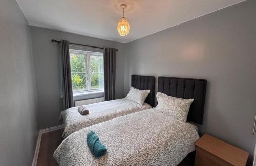 Tyrrelstown Apartamento | Entire place close to Airport & City