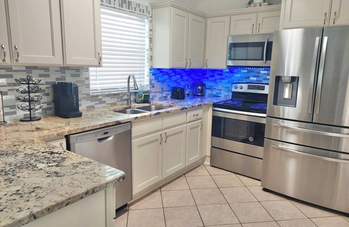 Candler Casa | Entire Pool House with BBQ, Fire pit and GYM