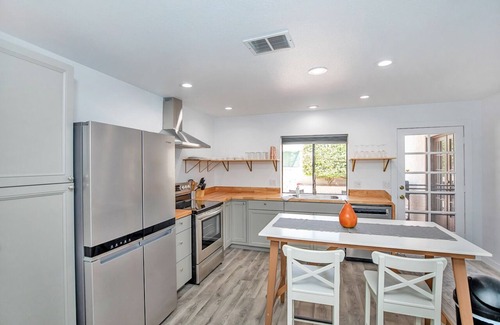 Yuma Corona Condominio | Entire - Pristine & Modern Condo