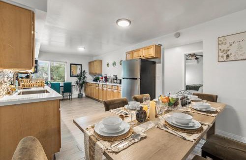 La Mesa Casa | Entire Private 4-BR Home, Lux King Bed, Big Yard, Prime Area, Ranch Style, Available Now