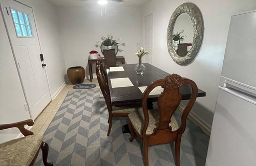 Klondike Apartamento | Acogedor y espacioso estudio en un barrio seguro