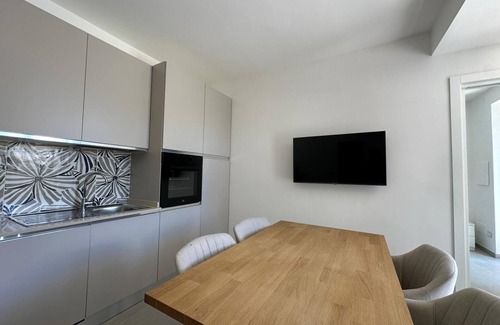 Bomerano Apartamento | Entire Residence with 3 Apartments, Mountain View, Wi-Fi and Air Conditioning