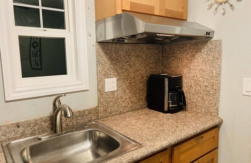 East San Jose Apartamento | Entire Studio Unit 2bed/1bath, Kitchen in San Jose